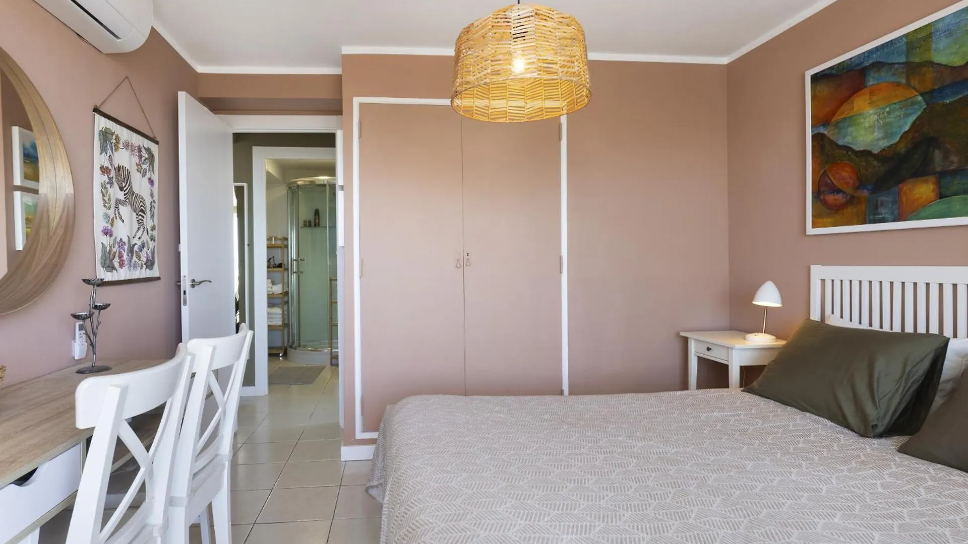 Central Apartment With Stunning Sea Views, Terrace Benalmadena